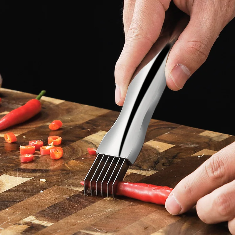 Hot Selling 4 In 1 Metal Equipment To Shred Kitchen Tools Spiral Slicer Spiralizer Vegetables Cutter Shredded