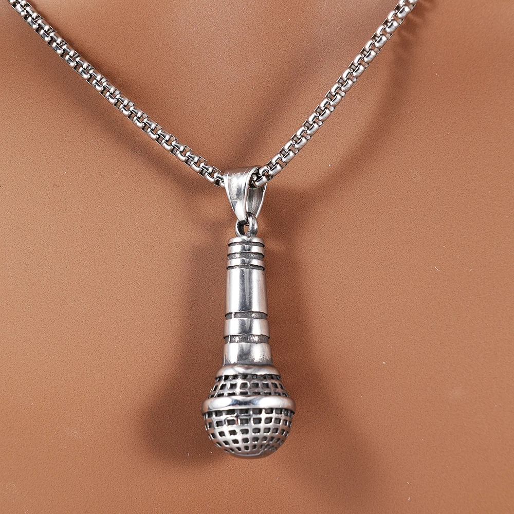 Wholesale High Quality Personalized Trend Microphone Charm Pendant Stainless Steel  Microphone Biker Pendant Necklace Jewelry