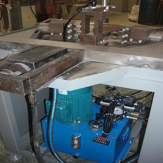 Aluminum Window Making Assembly Corner Crimping Machine