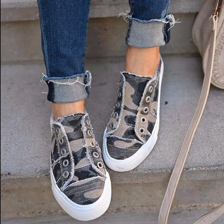 Wholesale Best Price Trainers Women Sport Sneakers Round Toe Leopard Canvas Ladies Flat Shoes