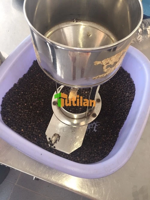 Лидер продаж от производителя без ГМО натуральный Вьетнамский черный перец 550GL 500GL