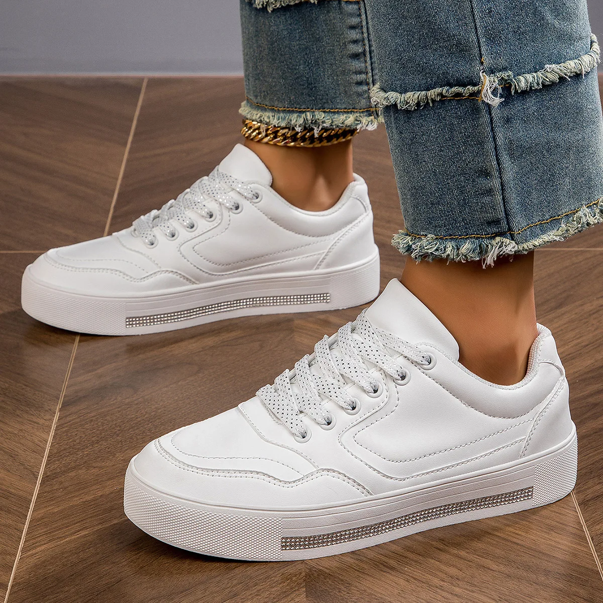 cheap shoes sneaker sport shoe ,Girls Hook-and-loop Fastener Lace Up Design Letter Graphic Lightweight Running Shoes For Spring