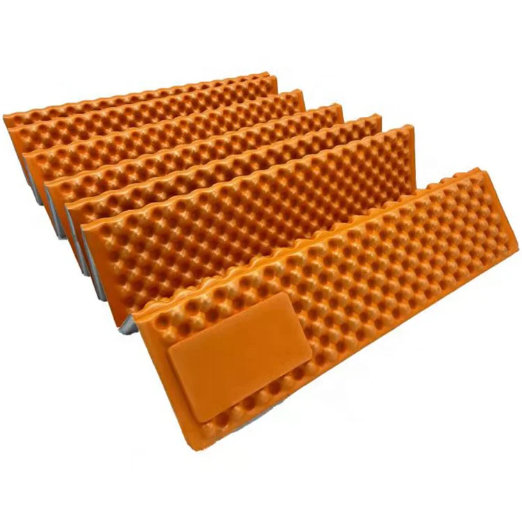 Aluminum Membrane Heat Insulation XPE Foam Sleeping Mat Ultralight Waterproof Folding Egg Nest Camping Mat R Value Of 2.1