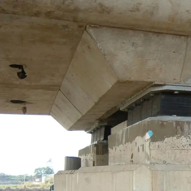 Seismic isolation of lead rubber bearing