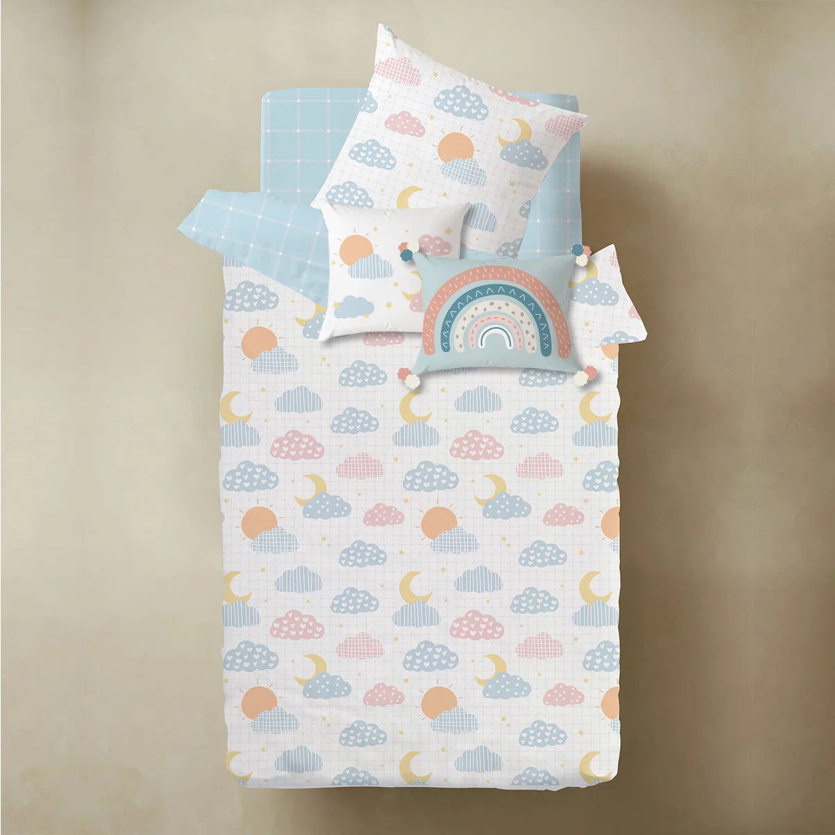 cotton kids bedding set custom crib sheets baby girl fitted kids bedsheet giraffet bear cartoon 4pcs with cushion cover children