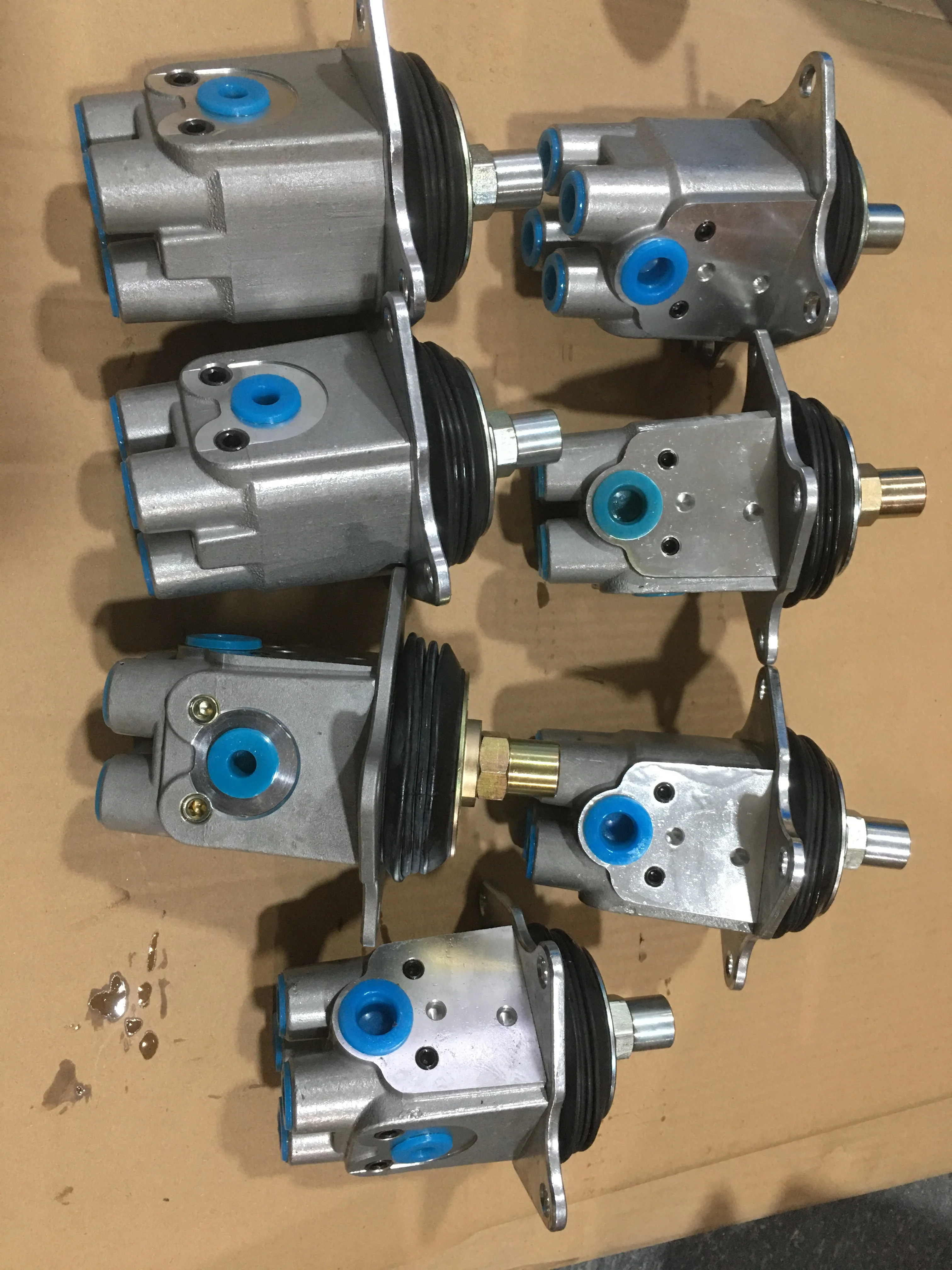 Pilot Valve 702-16-01180 702-16-01022 702-16-03530 702-16-04290 702-21-07010 Solenoid Valve PPC Valve For PC200 PC300 PC400