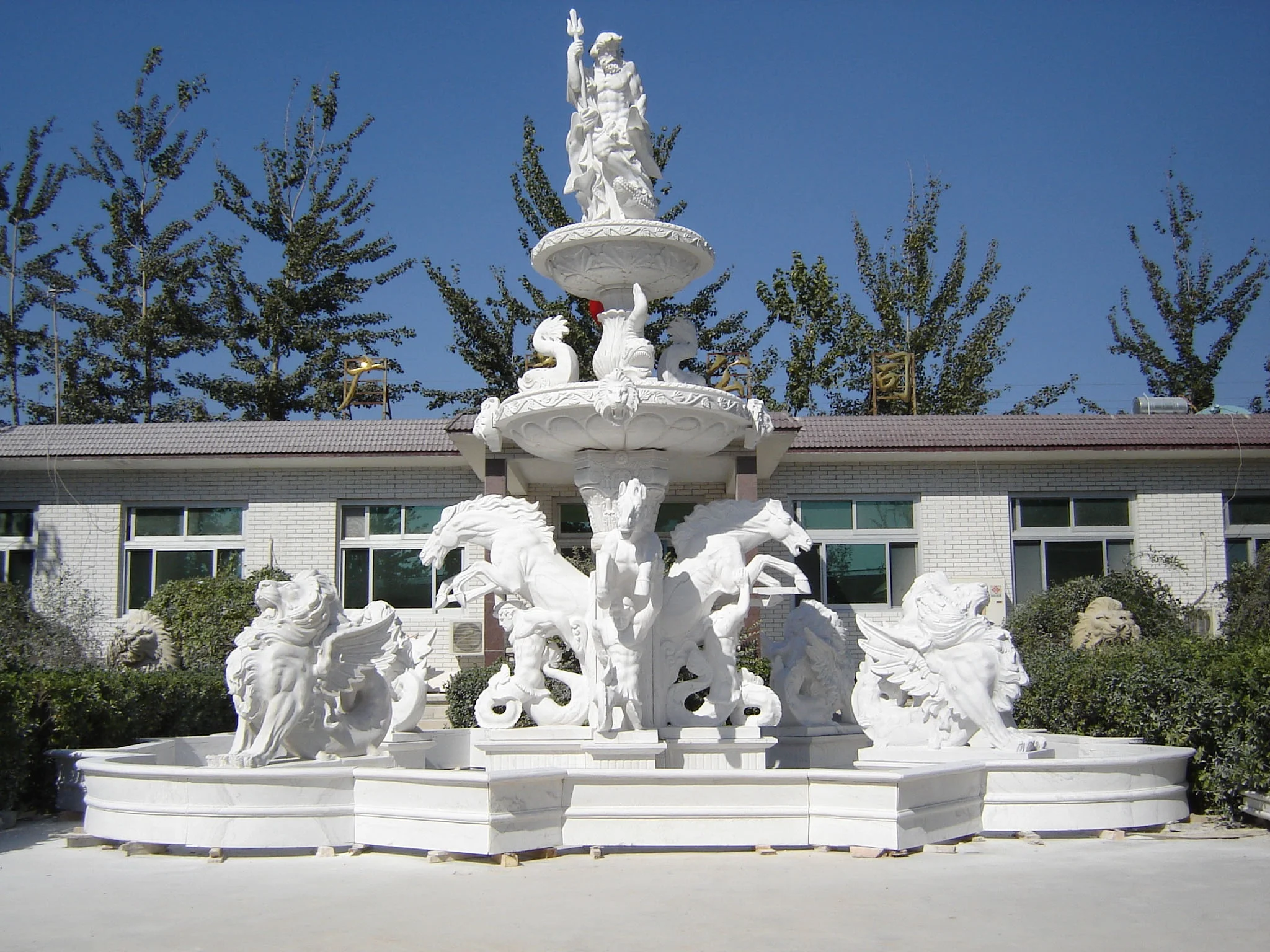 Customized Service lions and Lion Head Bowls Stone Fountain For Sale