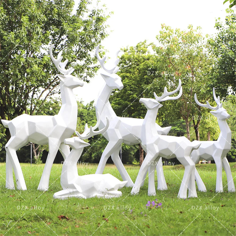 Hot Sale Outdoor Garden Pop Art Resin Cartoon Bee Statue Animal Sculpture For Sale