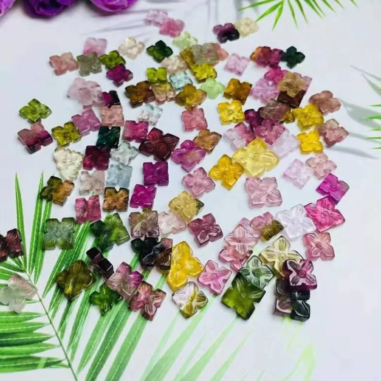 Wholesale crystal quartz tourmaline small exquisite tourmaline carving four clover small