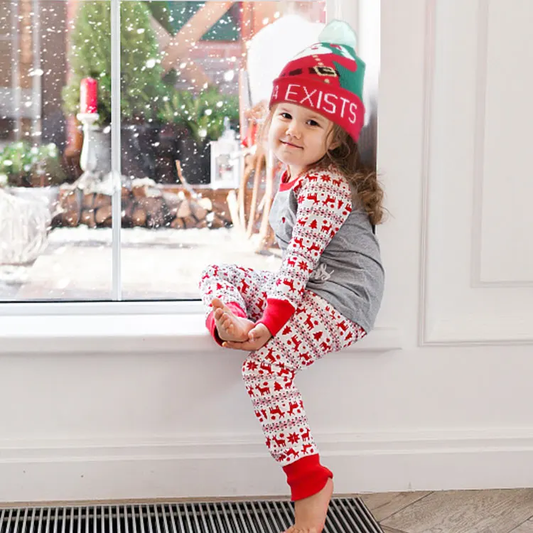 Christmas decoration supplies Wholesale new styles festival Beanie Pom Christmas Hats Hot Sale children gifts for santa hats