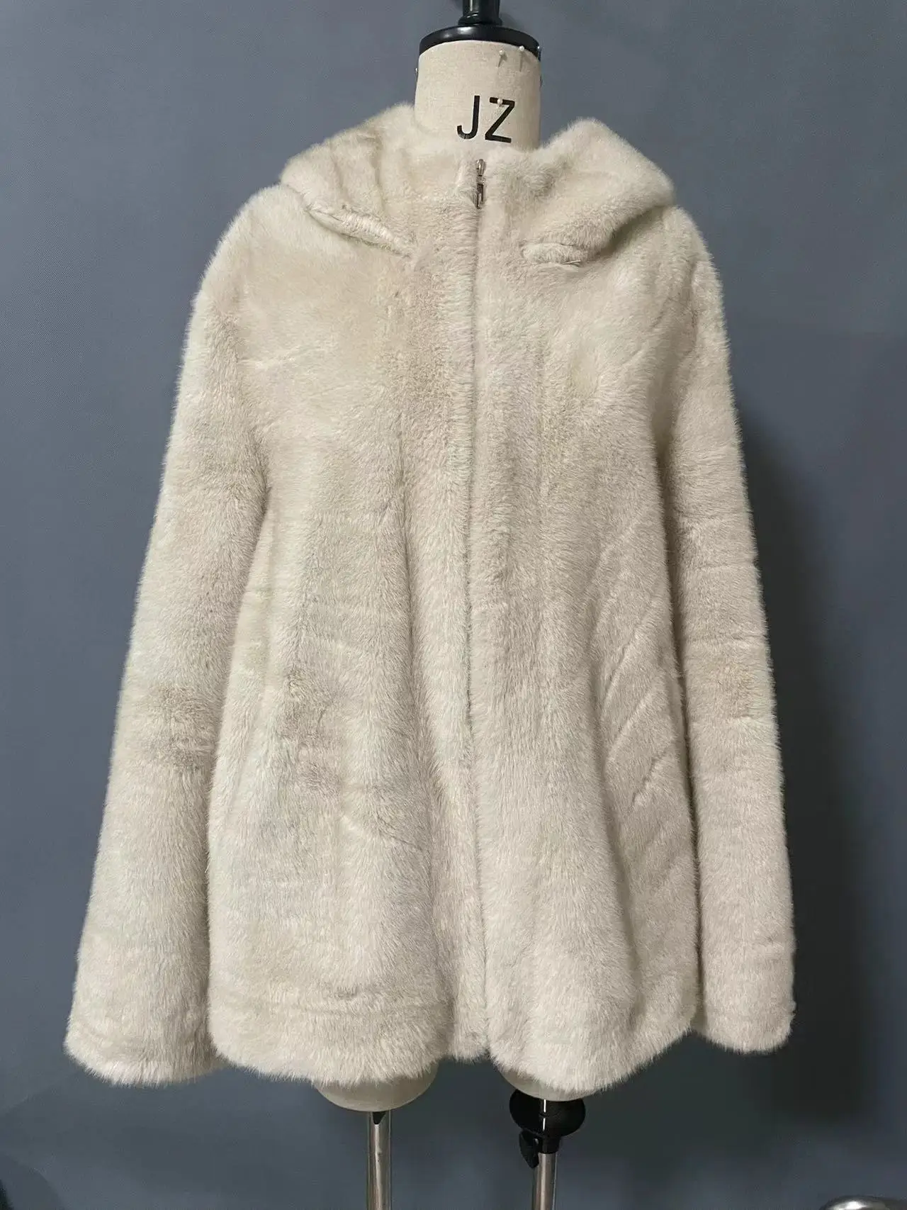 New Hot winter Artificial faux fur coat cheap custom fake faux fur coat women long Fur Coats