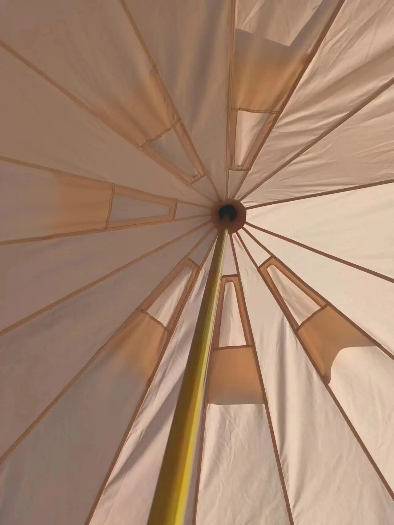 2024 Hot Sale 3M/4M/5M/6M/7M Outdoor Camping Luxury Yurt Zelt Glamping 4 Season 5-12 Persons Family Canvas Oxford Bell Tent