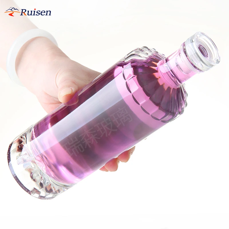 China Wholesale OEM Crystal White 300ml 500ml 700ml 750ml Wine Whisky Brandy XO Glass Liquor Spirits Bottles