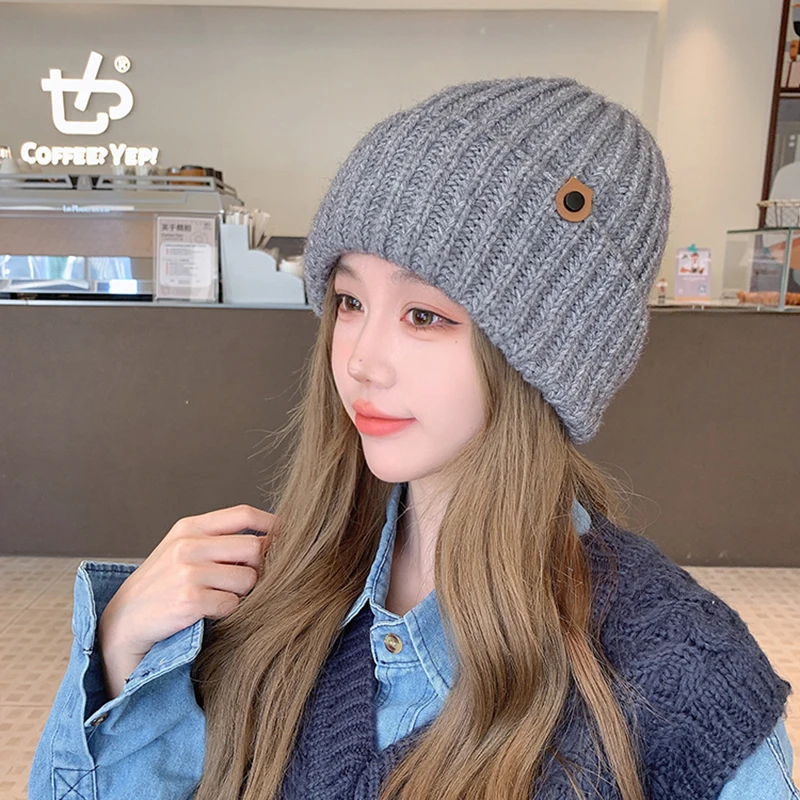 Minimum Order Hat Wholesale Quantity Japanese Knitted 2024 New Versatile Ladies Hats Winter Thickened Warm Hat For Women