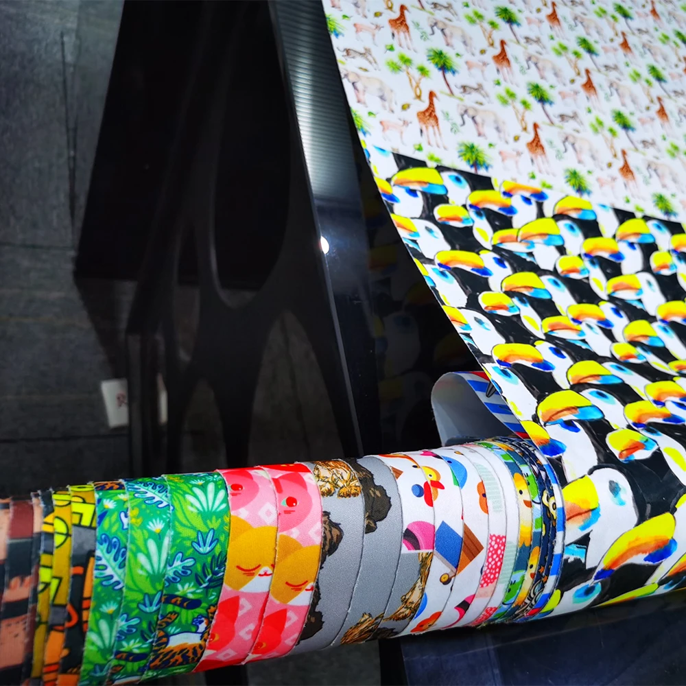 DEC Wholesale Waterproof Fabric For Cloth Diapers Waterproof Print PUL Minky Fabric Solid Plain Cloth Diaper Fabric