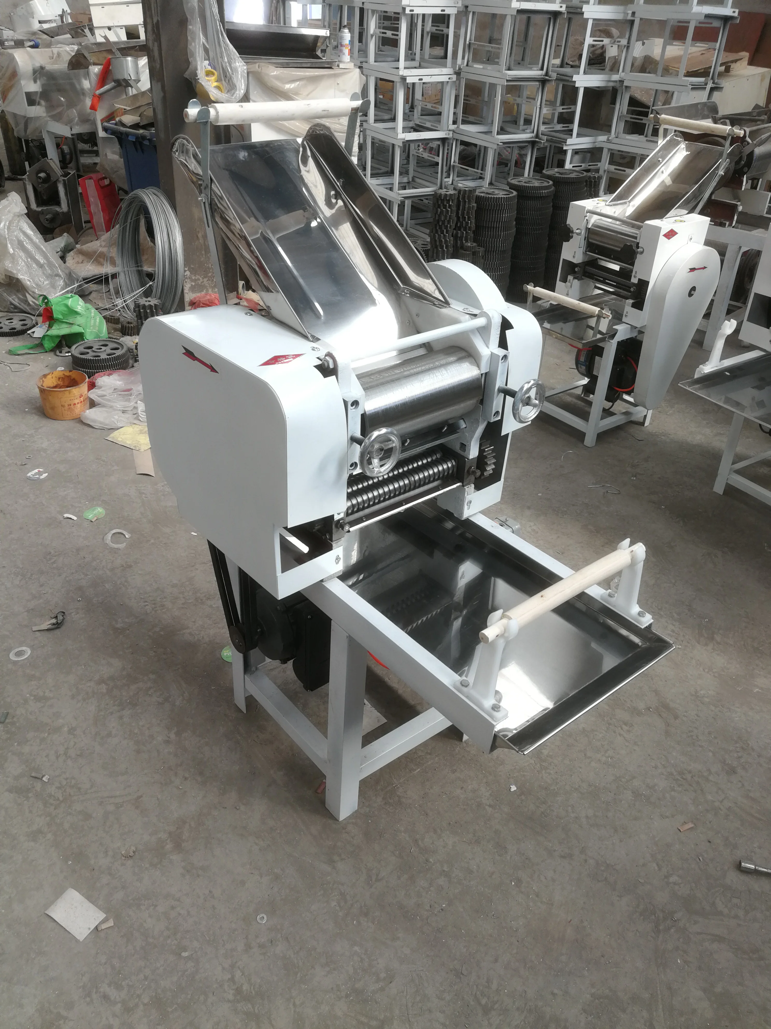 China good quality noodle press machine,noodle machine,pasta making machine