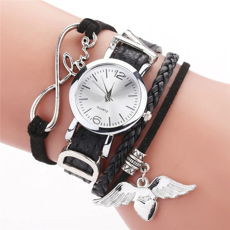 
Women Luxury Silver Heart Pendant Leather Belt Quartz Clock Lady Wrist Watch 2021 