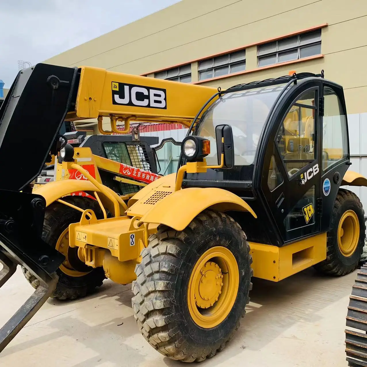 Телескопический погрузчик Jcb 3 5 Тонн Подержанный 535 телескопический 535-95 строительная техника отличного качества
