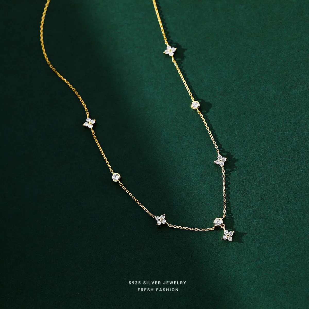 Exquisite 925 Sterling Silver Charm Four Leaf Flower Necklace Vintage Bohemian Zircon Chain Necklaces Women Fine Jewelry