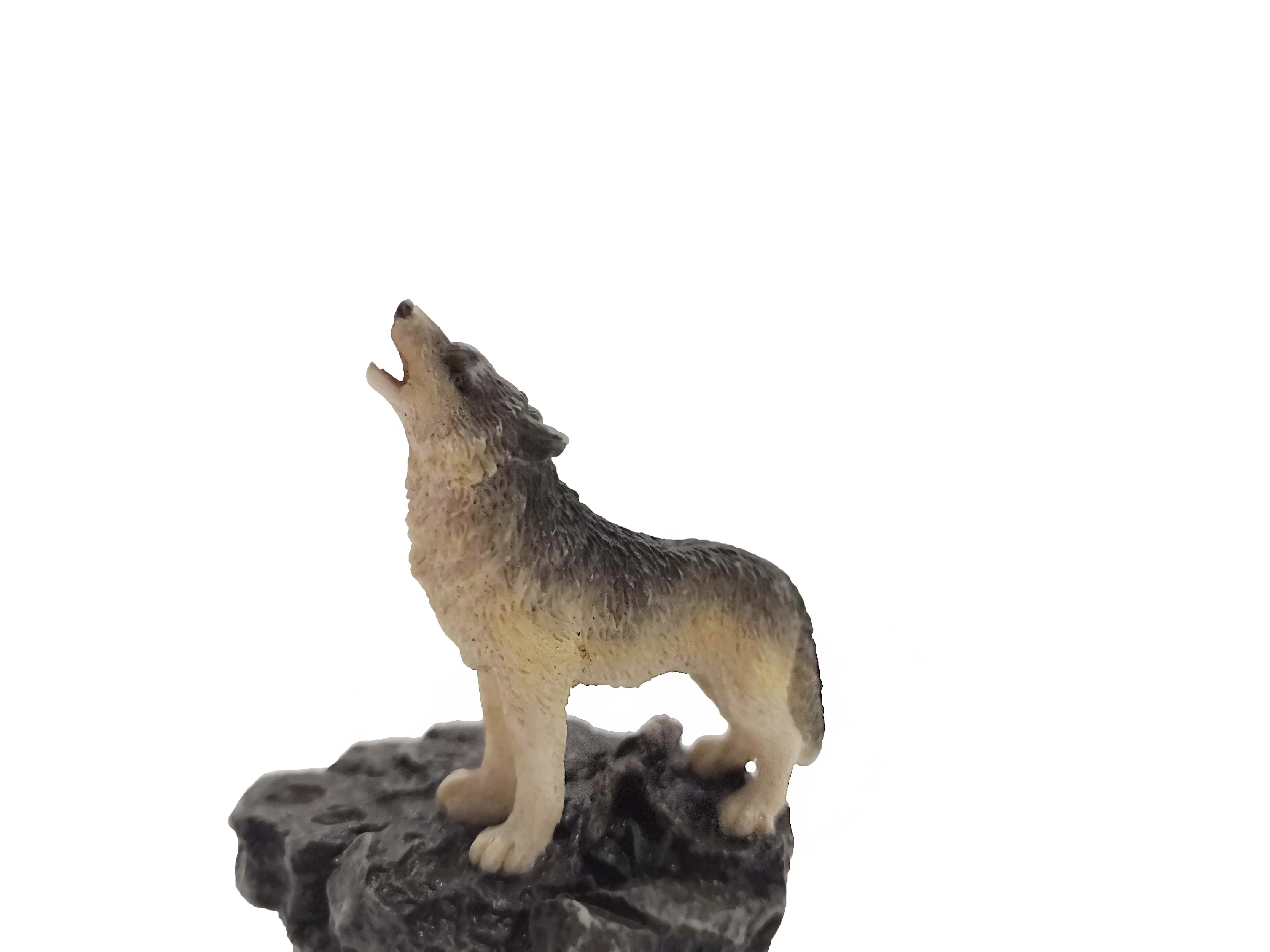 
Custom table personalized decoration animal wolf statue unique gift resin crafts decoration 