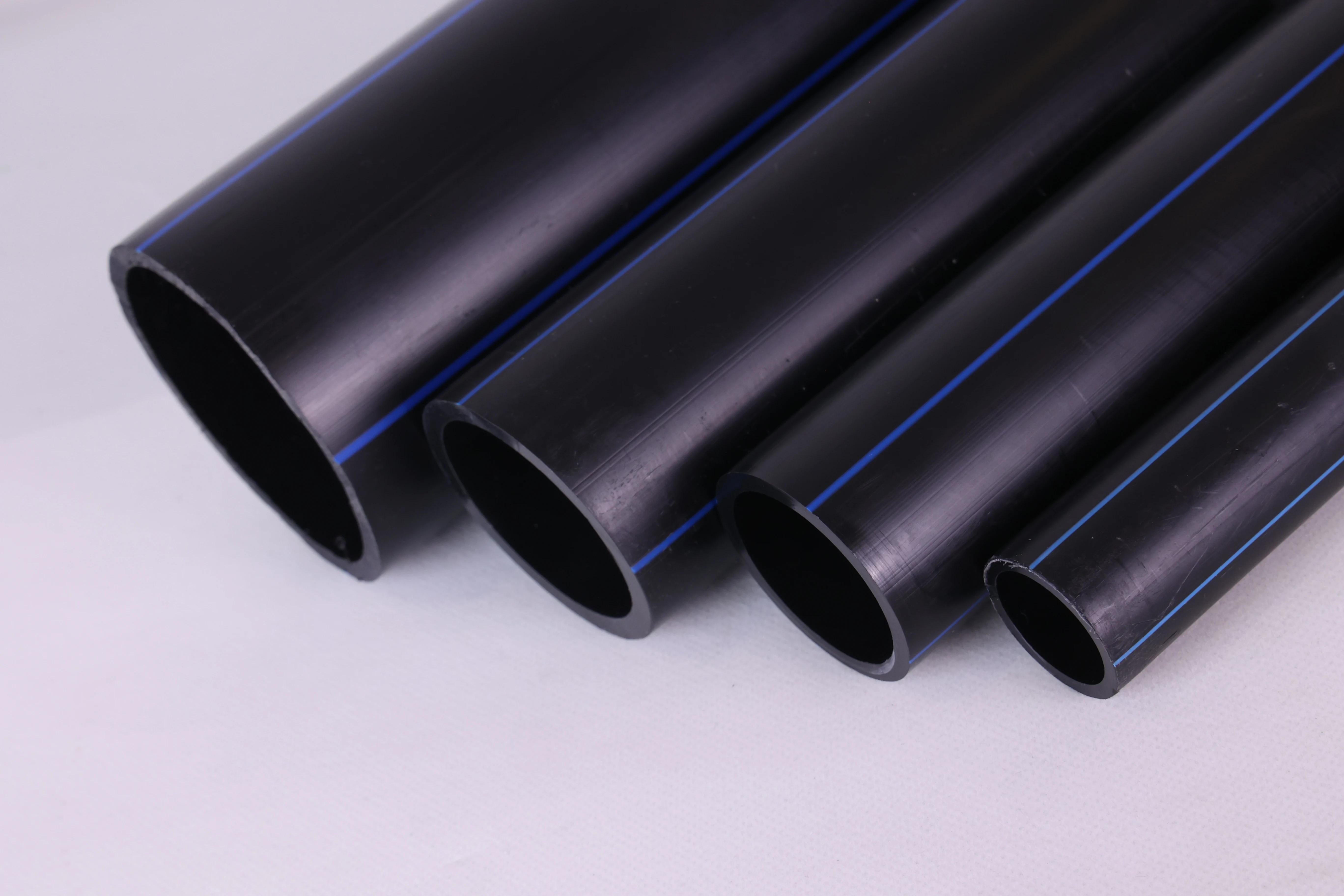 Polyethylene PE100 Grade HDPE Drain Pipe Black Plastic Tube For Sale
