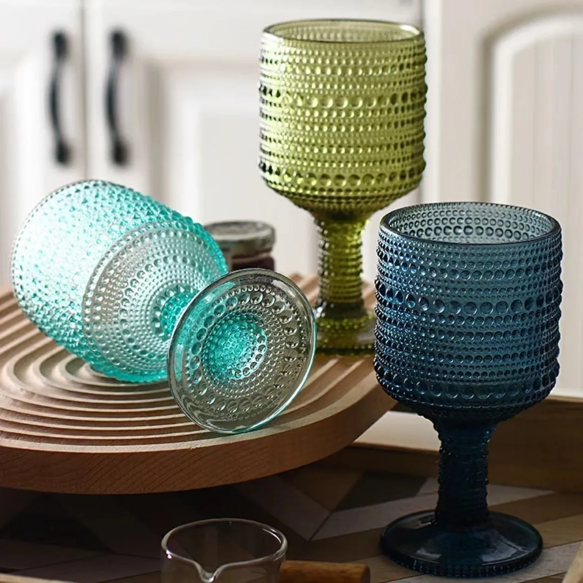 Colored bead point glass drink cup hotel gargle cup retro relief washing-up cup factory direct sales