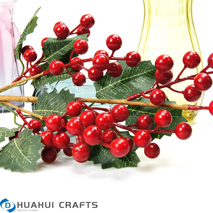Christmas decoration flower arrangement white edge leaves red fruit string cuttings home decoration