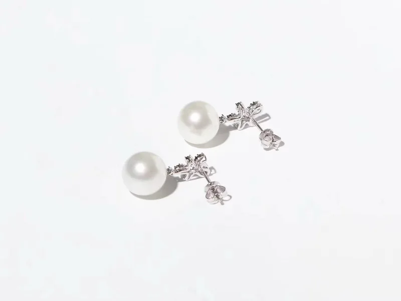 18k gold micro-set natural freshwater pearl and diamond earrings Jingzhanyi Jewelry Factory Manufacturing Pearl earrings custom