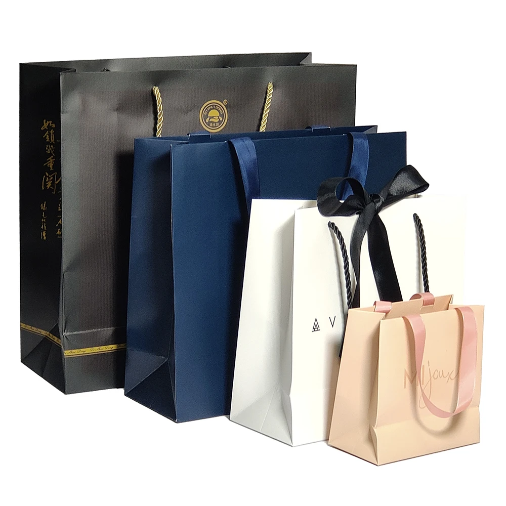 DZ07 Color Paper Bag Supplier Cheap Printed Paper Packaging Handle Bag, Design Focus Gift Bags