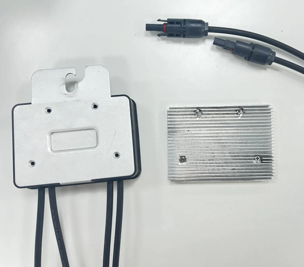 Module Level Smart Power Optimizer FR-PVMB-C100D 1100W 1400W Solar Panel Optimizer For Home Solar System Use