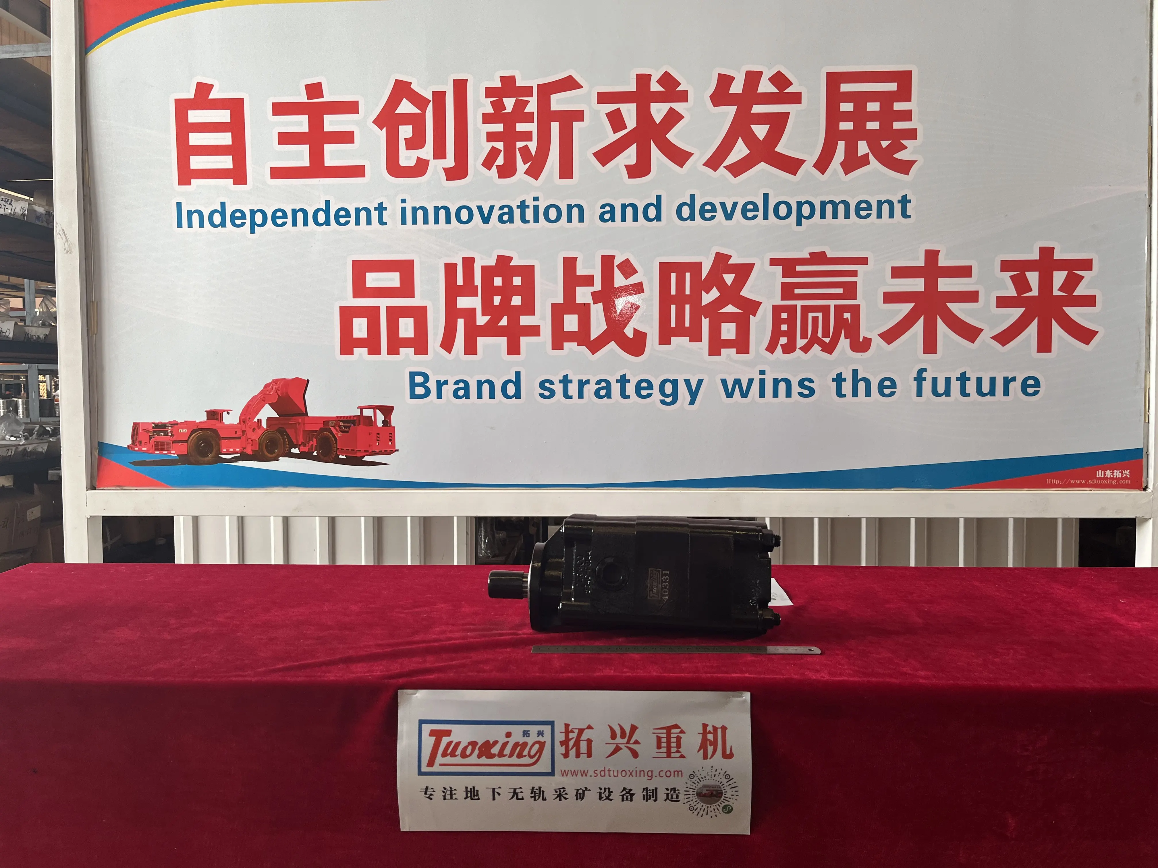 components for underground loader 2 CBM scooptram spare parts tandem pump group customization
