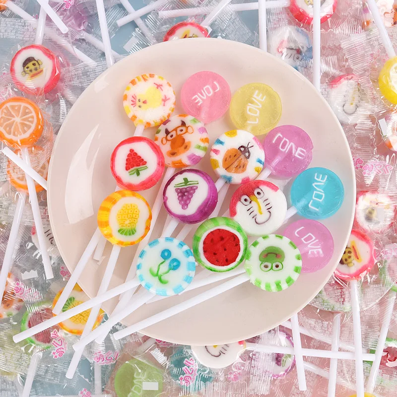 Casual Snacks Delicious and Interesting Fruit Multicolored Round Lollipop Hard Candy