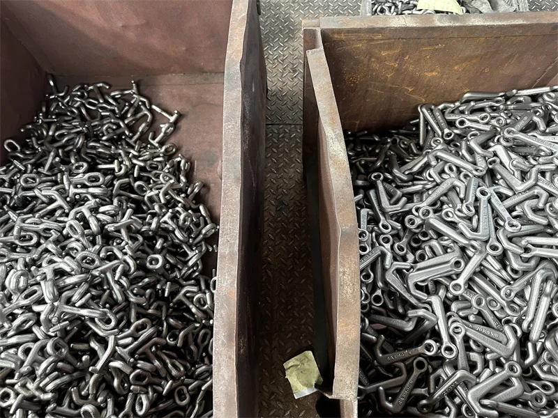 Hot Sale Steel Eye Hoist Lifting Hook 320A Grade 70 China supplier