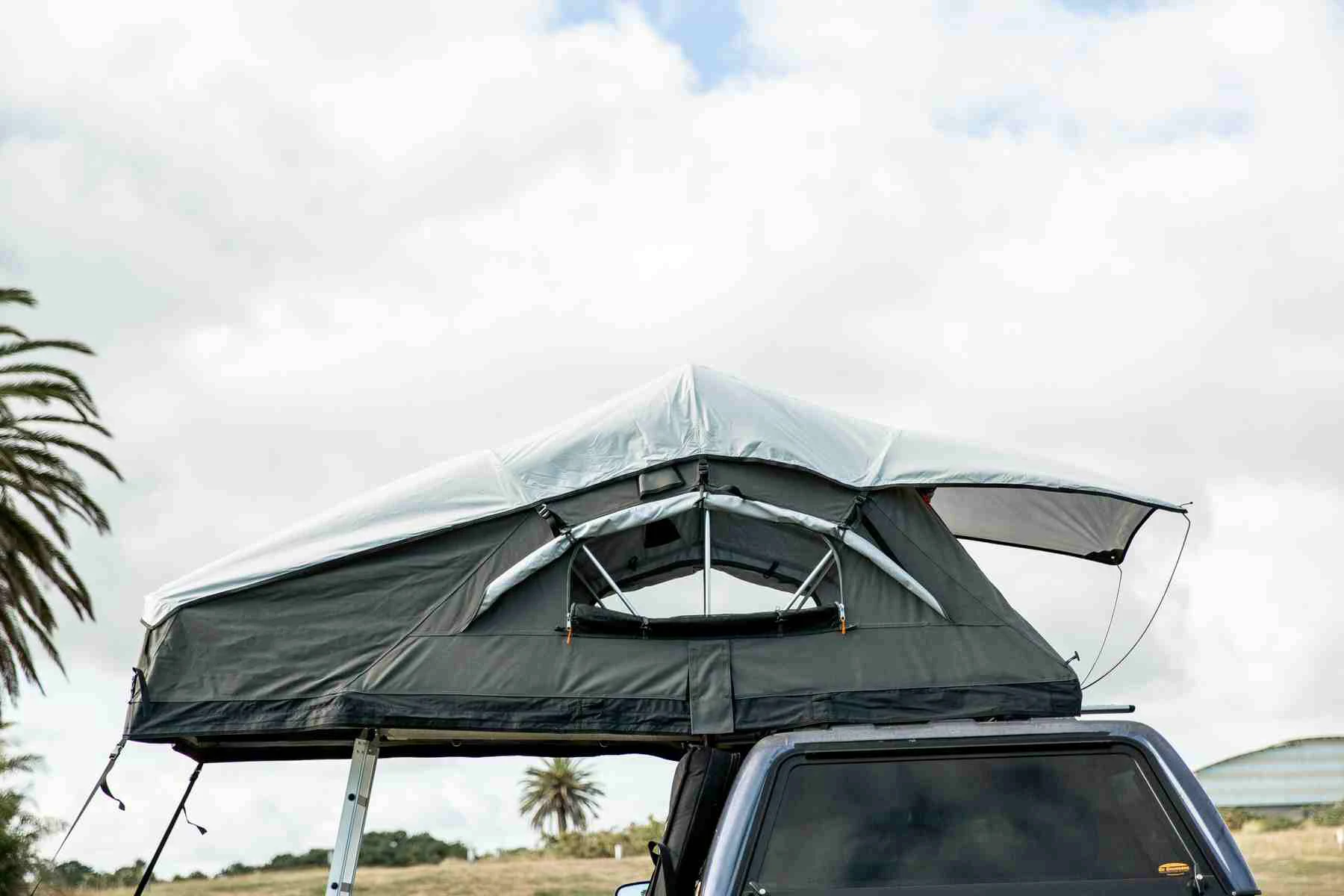 SUV Outdoor Folding Roof Top Tent Car Soft Cover Rooftop Tents for SUV Camping
