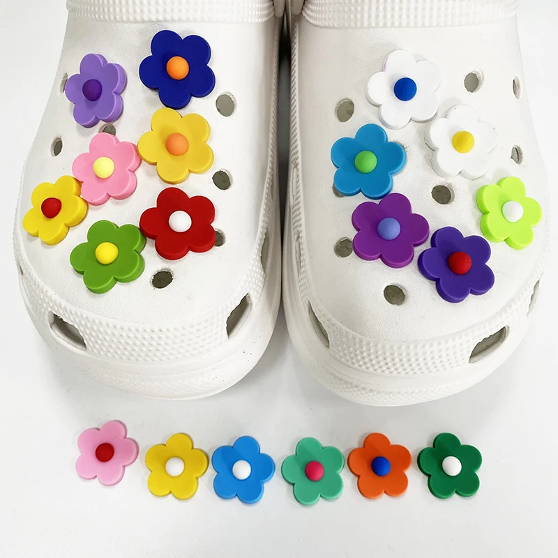 lvyu Manufacturers colorful cartoon Talisman garden theme PVC New style colorful flower garden shoes charm