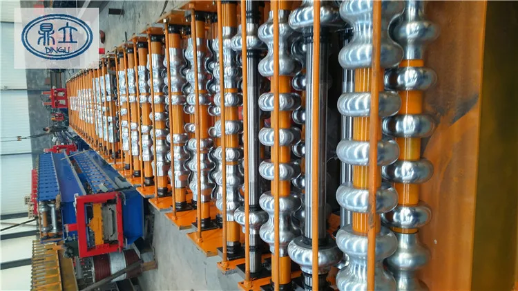 Automatic Metal Roof Tile Making Machine roll forming machine made in china