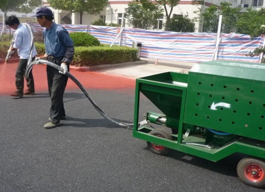 Sports track particle spraying equipment EPDM/SBR Rubber Granules Spraying Machine For Running Track