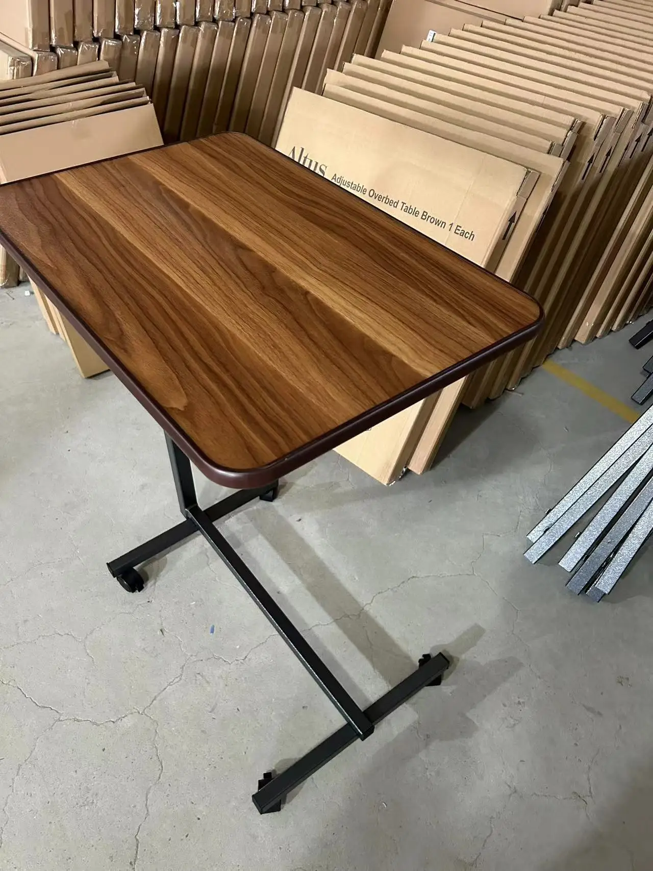 Высококачественная медицинская Регулируемая прикроватная тумбочка с колесами Больничная