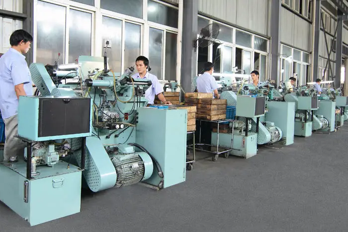 Over 300 Items of  Engine Parts for RENAULT Premium Magnum Midlum Keraxe Heavy Duty Truck Parts