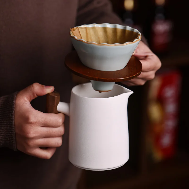 Ceramic Coffee Filter Cup Conical Hand-Brewed Coffee Filter Cup Single Hole Threaded Filter Cup