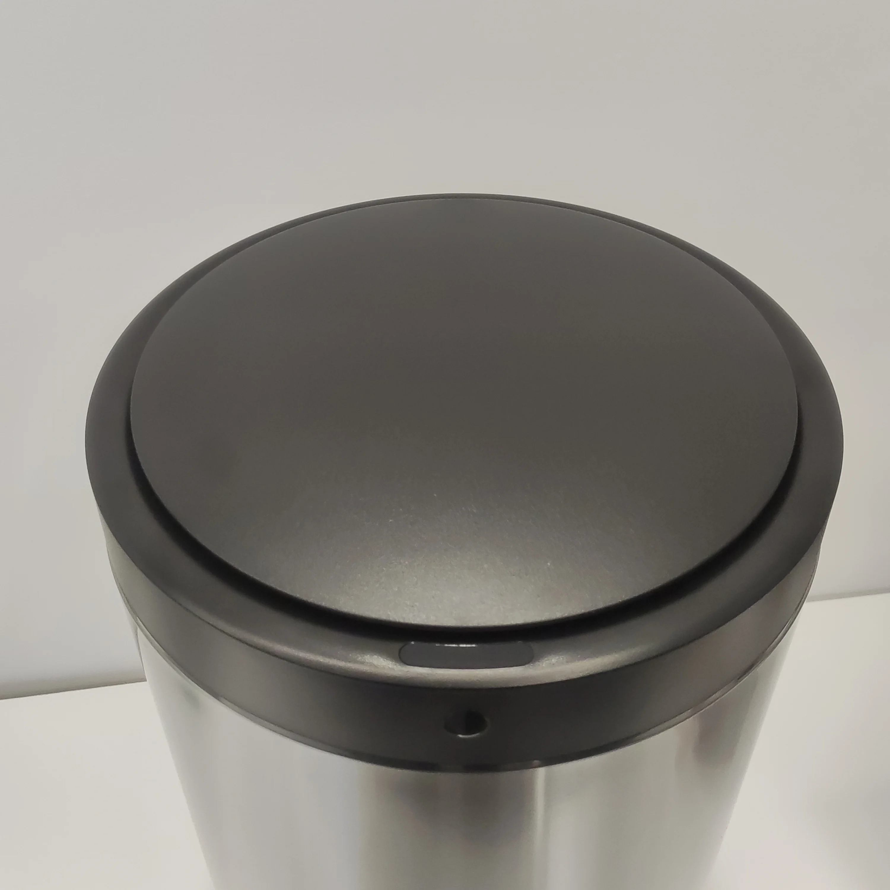 ZR-30S 8Gallon Round Household Trash Can Smart Sensor Waste Bin Minimalism Kitchen bins with black white silver color