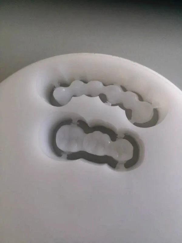 Dental Acetal Protesis Resin Materials 98mm Flexible PMMA Blank For Removable Partial Denture Frameworks