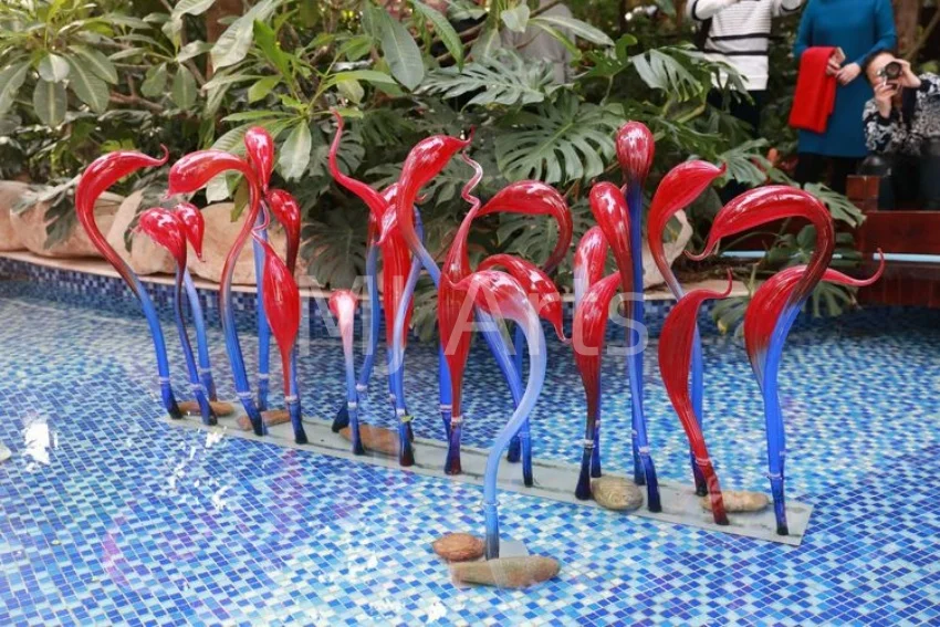 Modern Large Indoor Blue Swan Head Table Sculpture Design Glass Home Decoration Display Love Popular Europe Customized Art