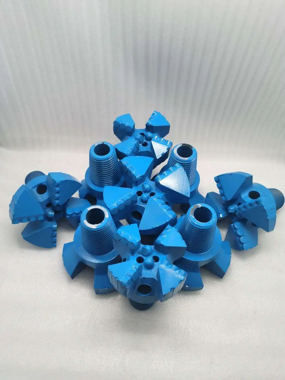 
152mm Strong Version Male Pin Durable PDC Four Wings Drilling Bit &nbsp;
