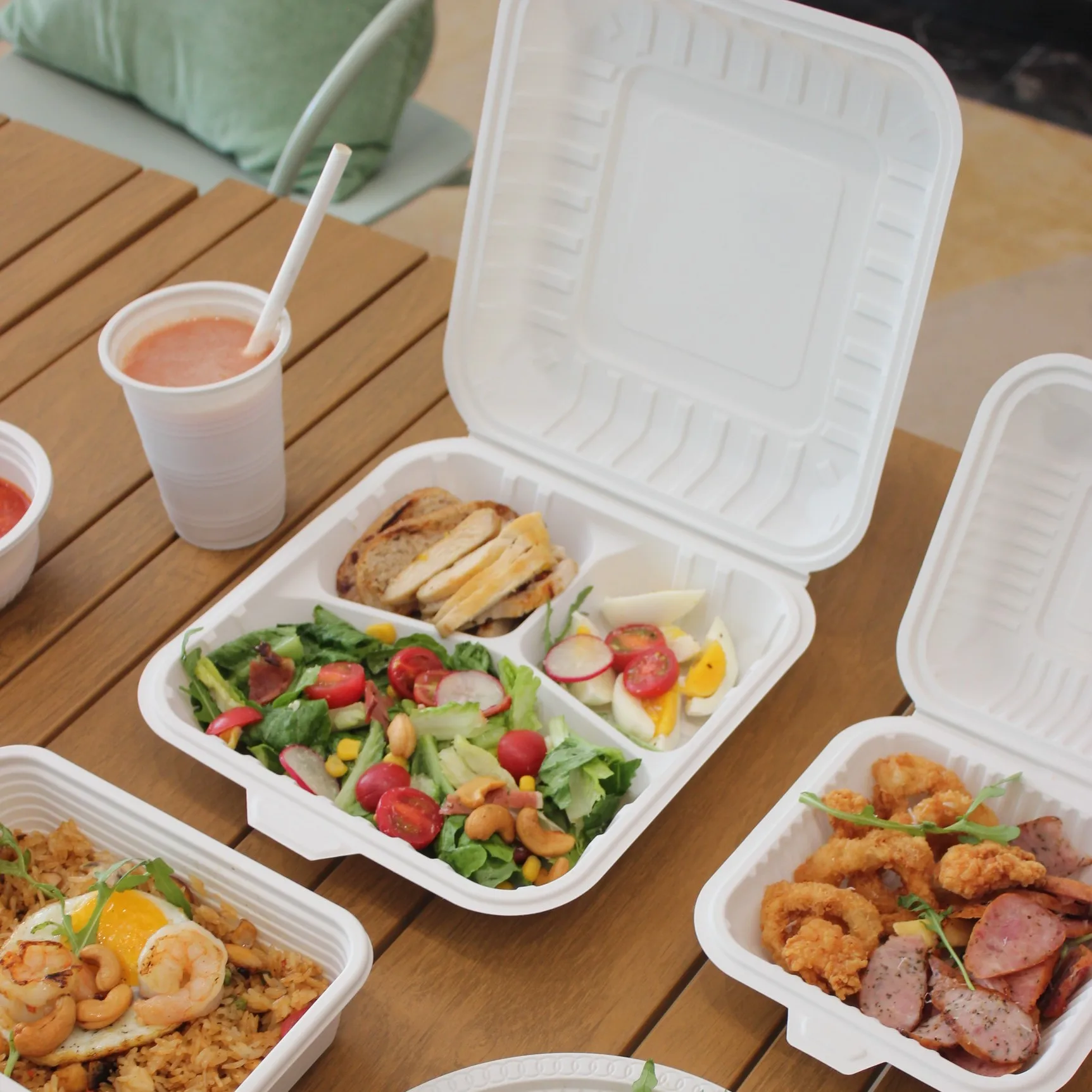 PLALEAVES Biodegradable 1000ml 3 Compartment Corn Starch Food Clamshell for Takeaway Eco Friendly Food Packaging