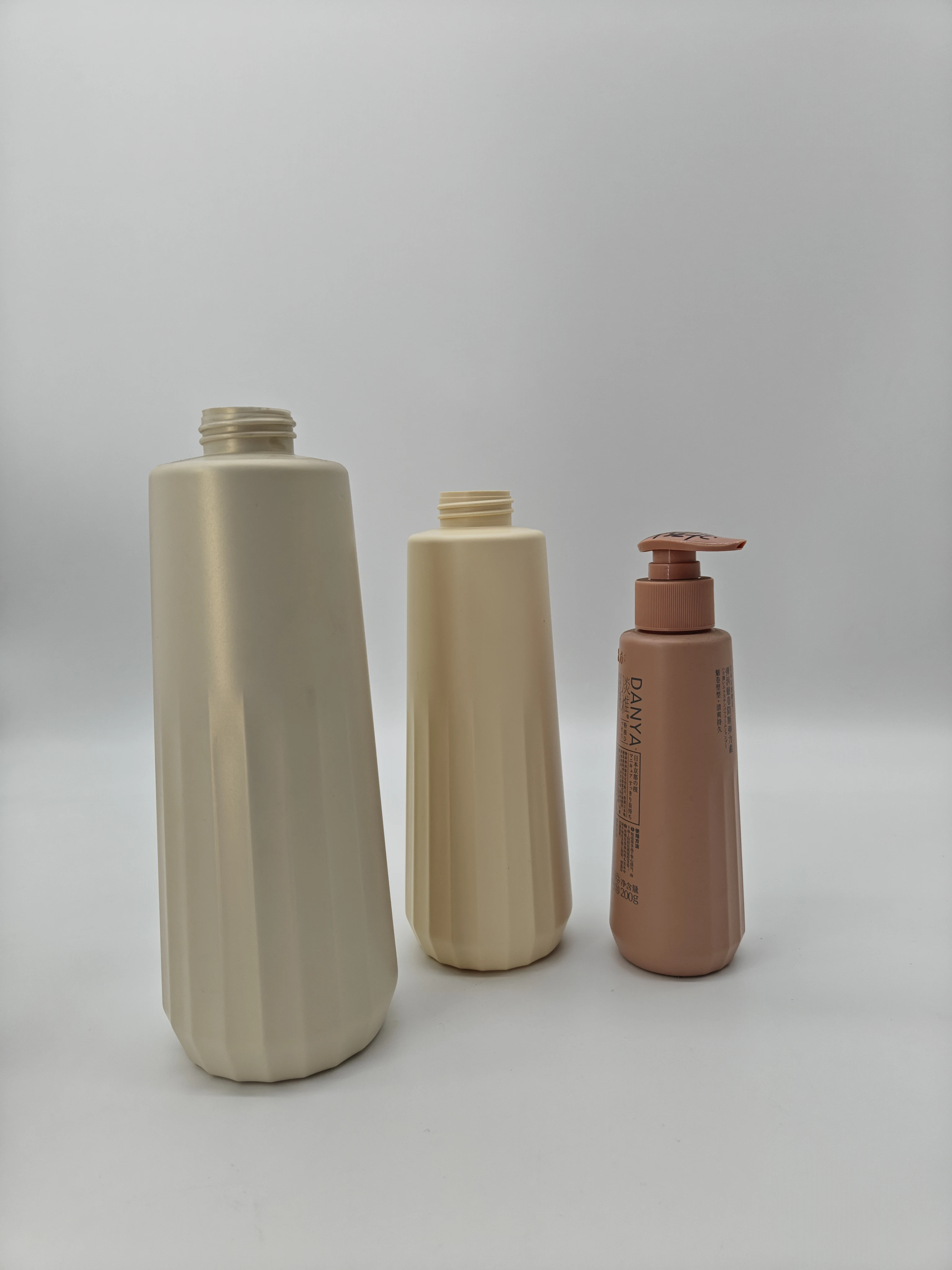 Plastic Bottle for shampoo bottles empty plastic shampoo and conditioner bottles
