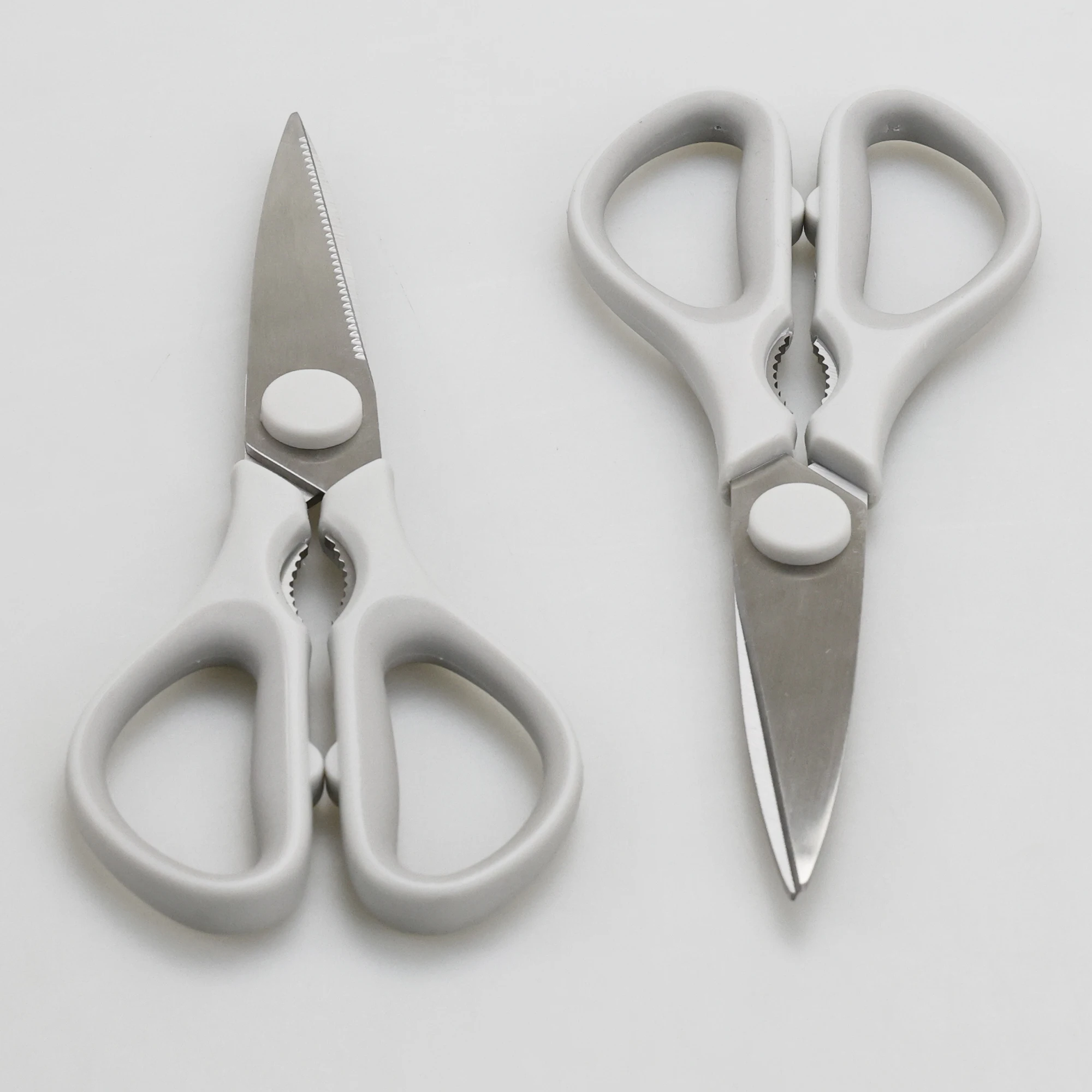 8 1/4 inch high quality stainless steel blade PP handle multi-functional kitchen scissors