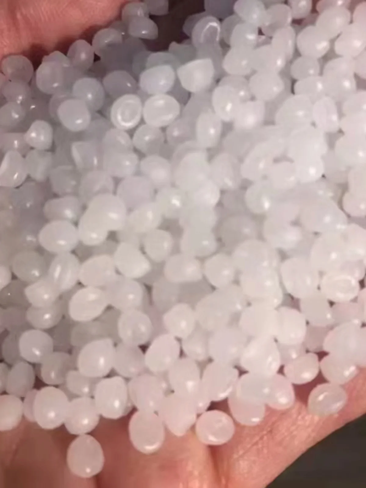 HDPE Plastic Granules China Manufacturer Best Price  CHINA SINOPEC HDPE DMDA 8008H HDPE resin