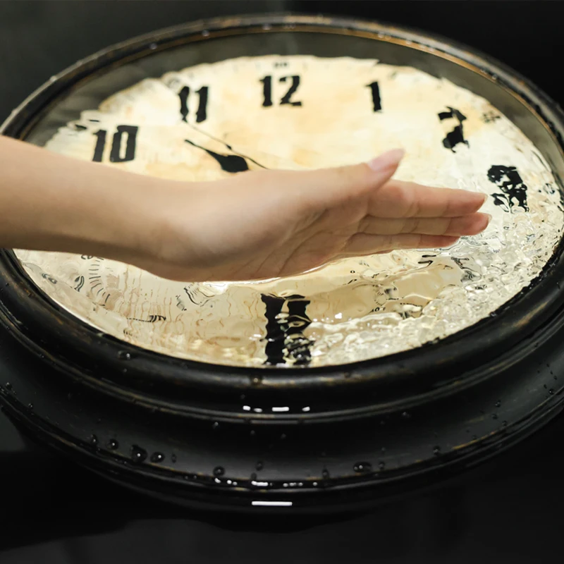 Antique Style Waterproof Bathroom Wall Clock Cheap Price Plastic Suction Cup Living Room Quartz Clock Silent Needle Circular