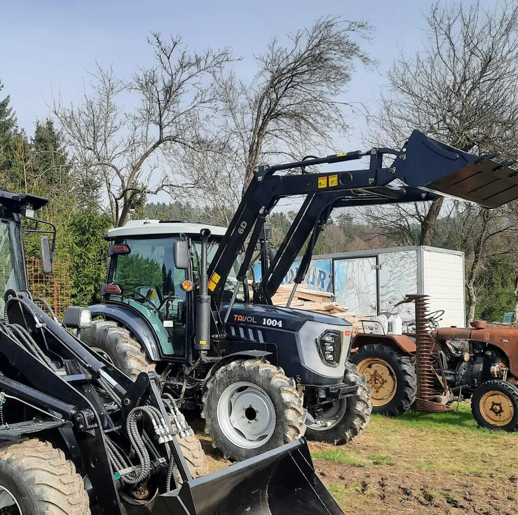 100hp China Agriculture Agricola Tractor Full Implements Loader Farm New Tractor 4x4 Diesel 80hp